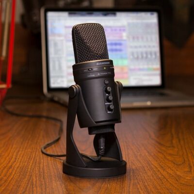 immagine categoria microfoni USB broadcast podcast