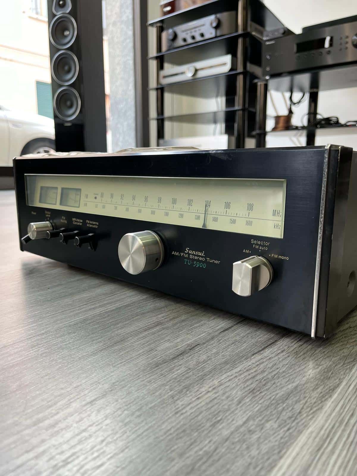 Sansui TU-5900 1