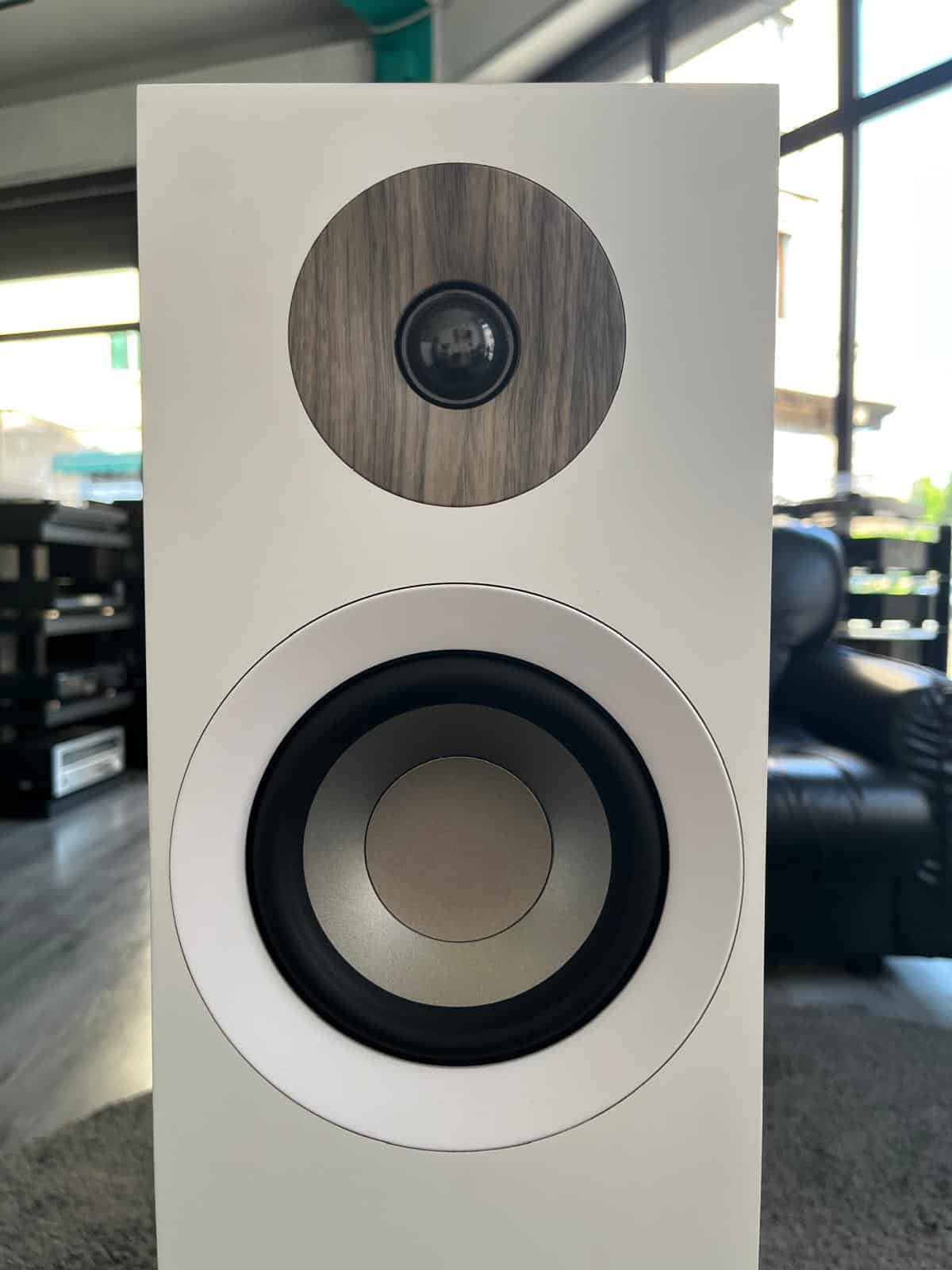 Jamo s 805 White