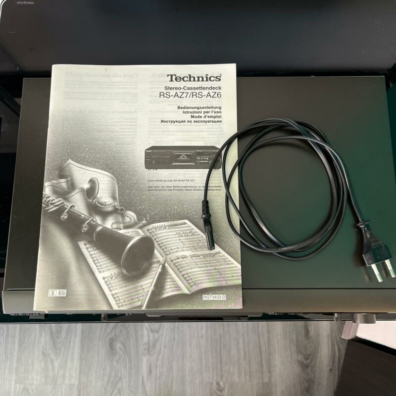 Technics RS-AZ7