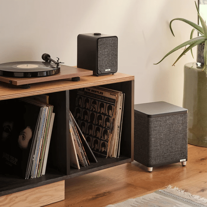 Ruark RS1 8 Ruark RS1