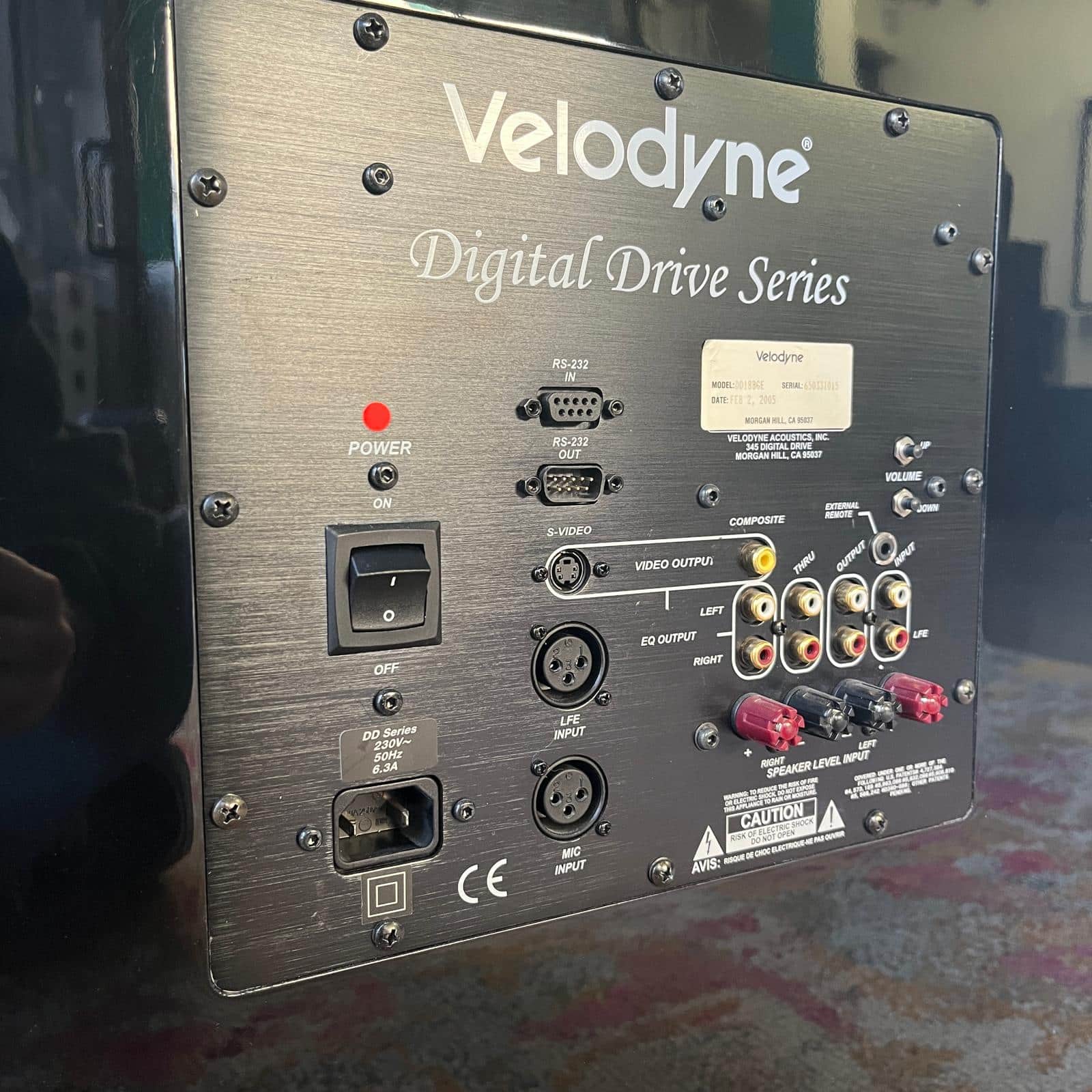 Velodyne DD18 Velodyne DD18