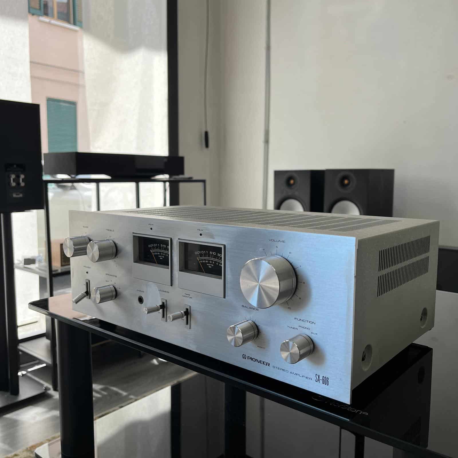 Pioneer SA-606