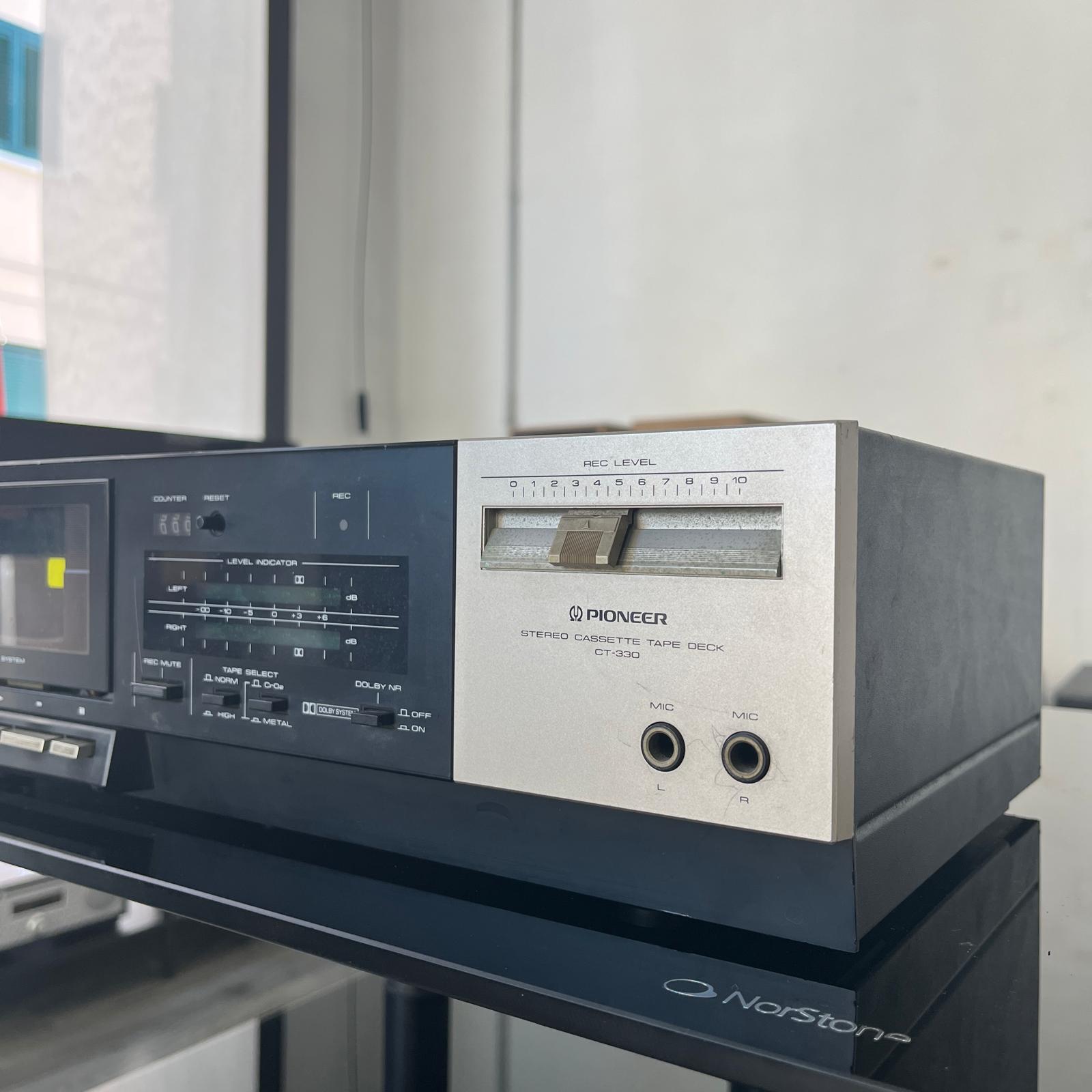Pioneer CT-330 2