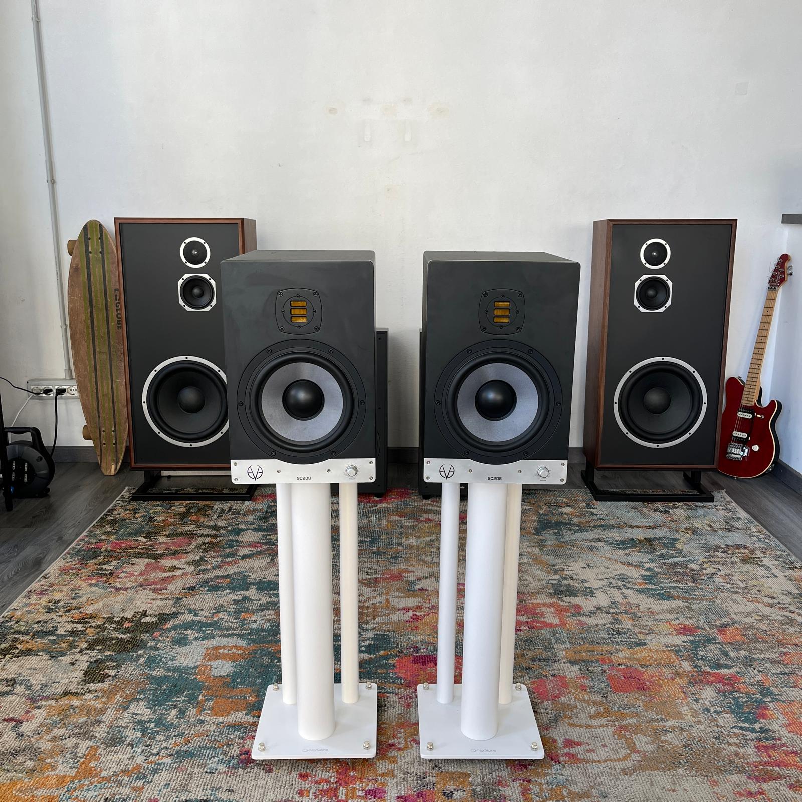 EVE Audio SC208 EVE Audio SC208